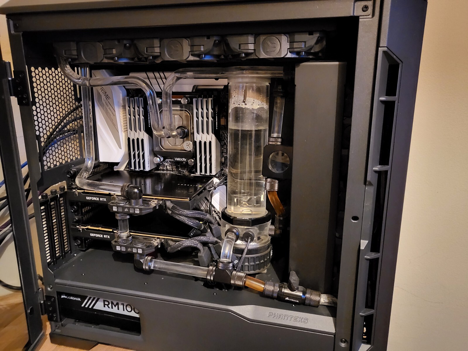 Custom Water Cooled Gaming EK PC 2 x RTX 3090 Threadripper 3970x 256GB
