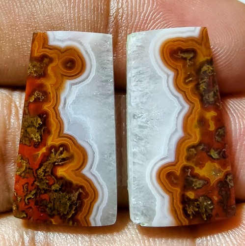 28 Cts Natural Seam Agate Match Pair Cabochon Gemstone 24.6 X 13.2 MM