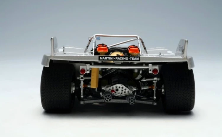 AUTOart【PORSCHE 908/3】 Mint] AUTOart 1/18 Porsche 908 / 03 Fully Openable Serial