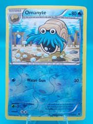 Omanyte 17/124 Reverse Holo Fates Collide