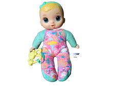 Muñeca Hasbro Baby Alive suave y linda cabello rubio, ojos azules, mordedor y lechón de pulgar