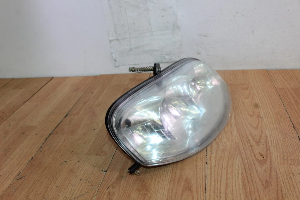 Faro/bombillas Arctic Cat T660 2002 4 tiempos Touring no incluidas Foto 2 de 4