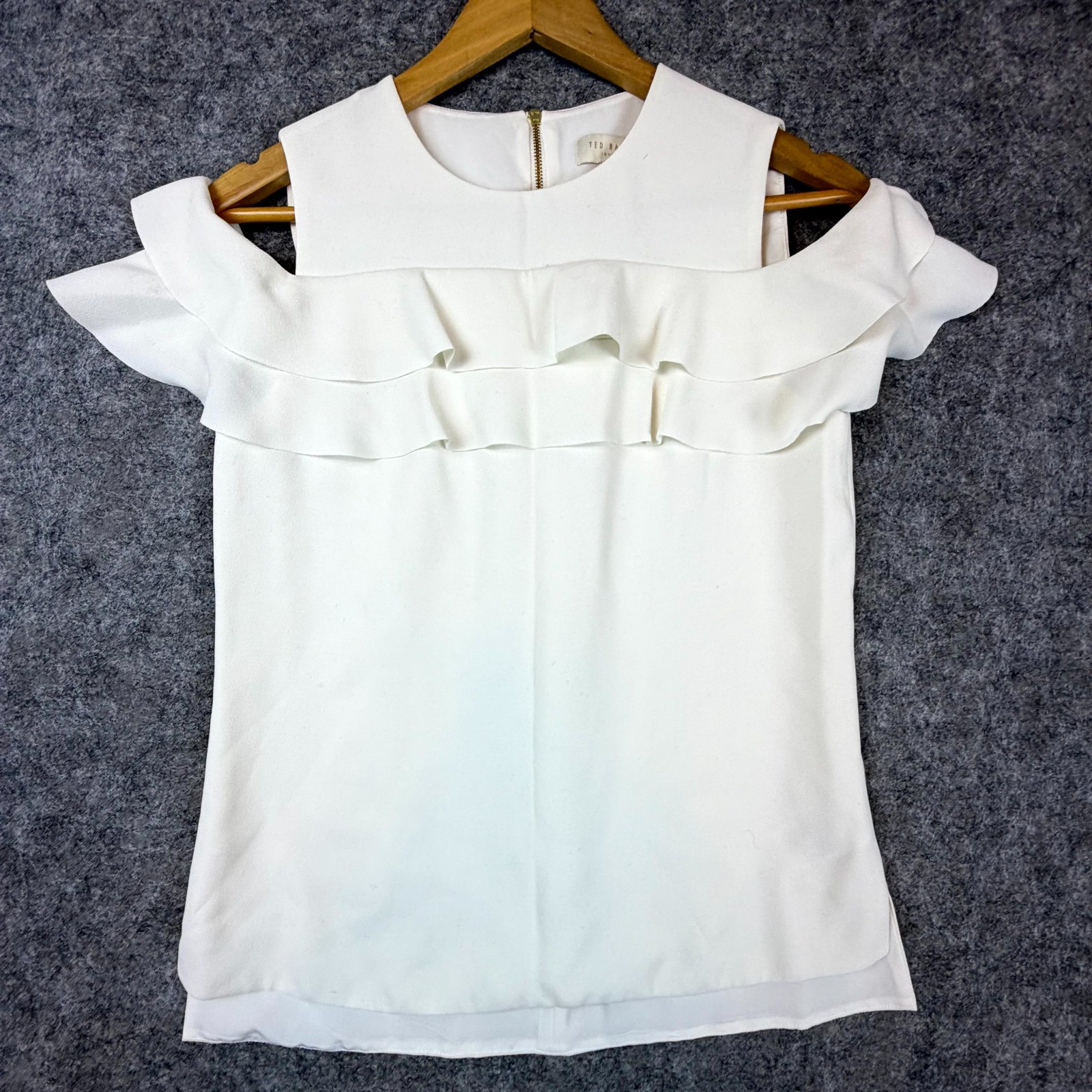 Ted Baker Hopee Ruffle Top Womens 1 White Cold Shoulder Back Zip Office Siren