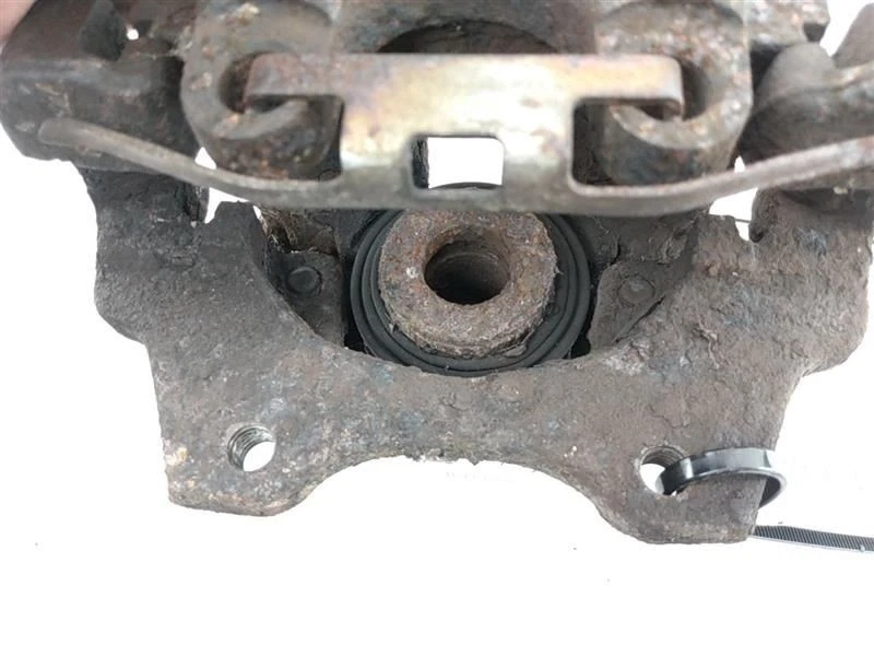 Par de pinzas de freno traseras para BMW 325i 330i 318i E46 sedán 2001-2006 01 Foto 4 de 4