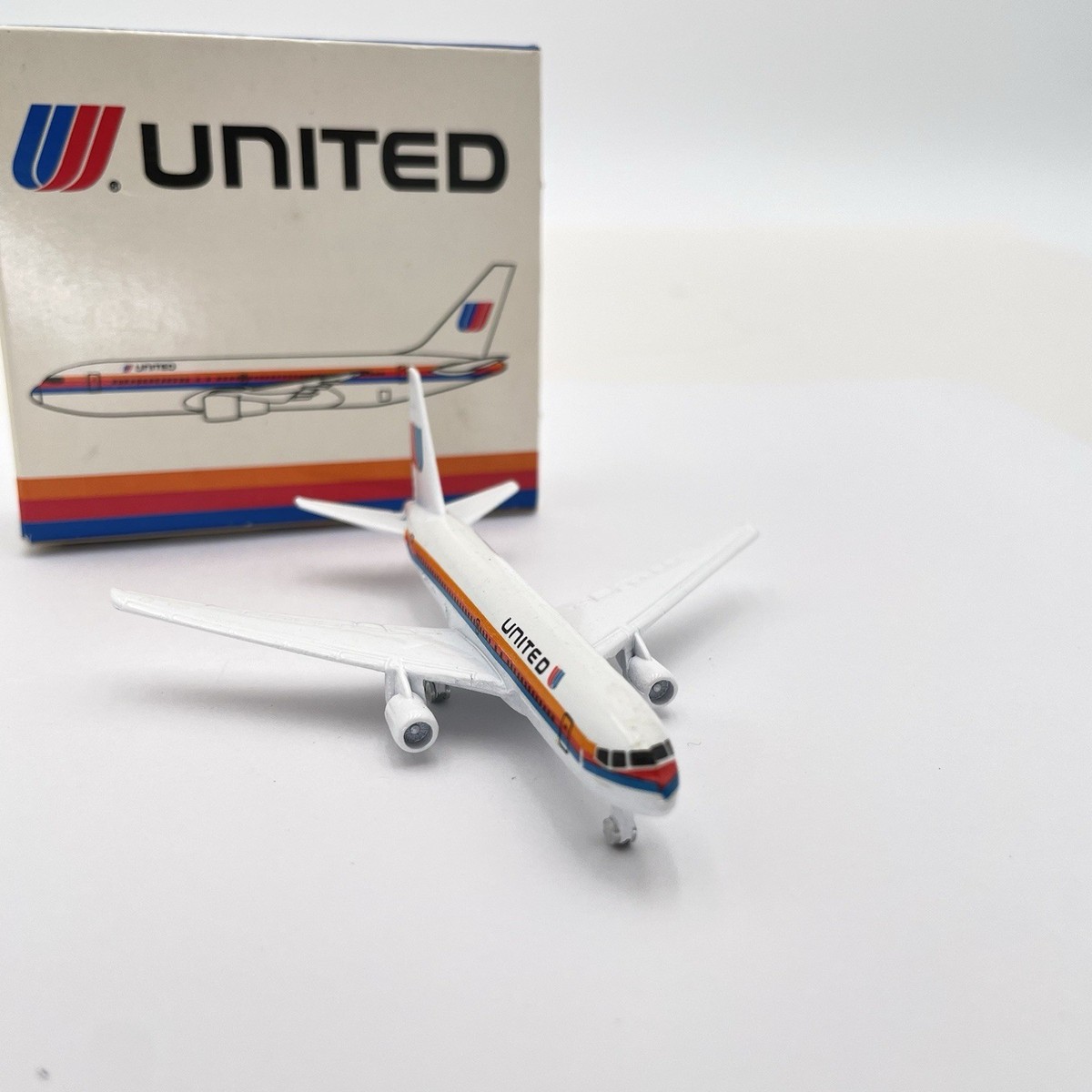 schabak1／600ANA  B767 Schabak Boeing 767 United Airlines 1:600 Aircraft Airplane