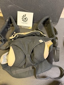 ERGO Baby Carrier Beige Black  Outdoors Summer Walks Hands Free