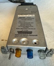066-1065-00 Bendix-King KR-22 Marker Beacon Receiver (14 or 28V) (No Face)