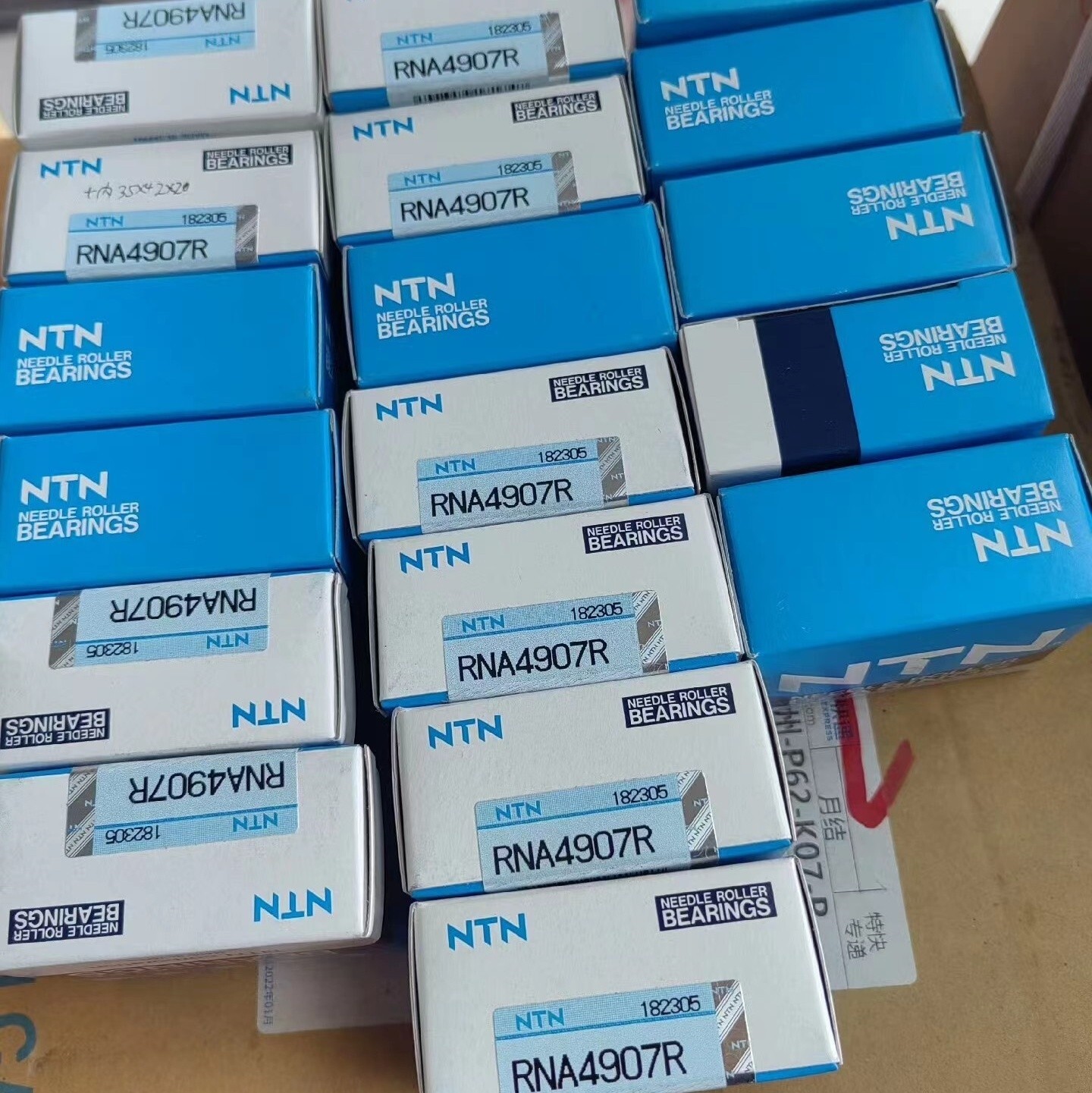 NTN RNA4907R Needle Roller Bearing 1 Piece NN Type