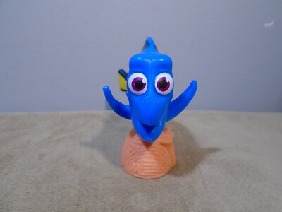 DISNEY FINDING NEMO DORY THE TANG 2.25” FIGURE MCDONALDS (DIS1189