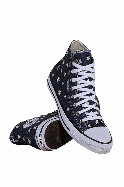 fresh yellow converse