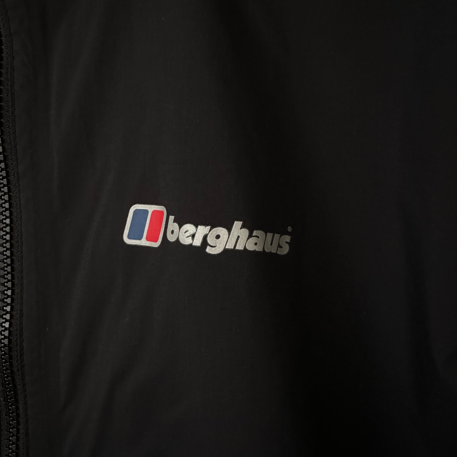 Berghaus Hydroshell Jacket Black M - image 3