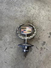 00-05 Cadillac Deville Hood Ornament Emblem 00-05 Cadillac Deville Hood Ornament Emblem