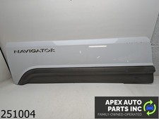 Oem 2004 Lincoln Navigator Panel Assembly Exterior Trim Left Hand Side Front Oem 2004 Lincoln Navigator Panel Assembly Exterior Trim Left Hand Side Front