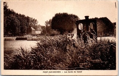 45 PONT AUX MOINES - die Ufer des Kanals (tacot)