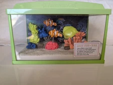 American Girl aquarium fish tank Lights up NEW for 18" dolls frn pet boutique
