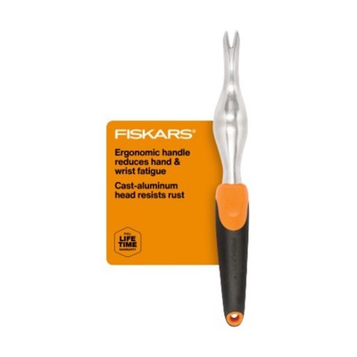 Fiskars Ergo Weeder Tool, Heavy Duty, Ergonomic Handle, Weed Removal