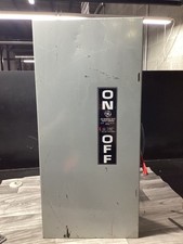 General Electric TG3224 200A 240V 3 Phase Fused Disconnect 100G137PR7