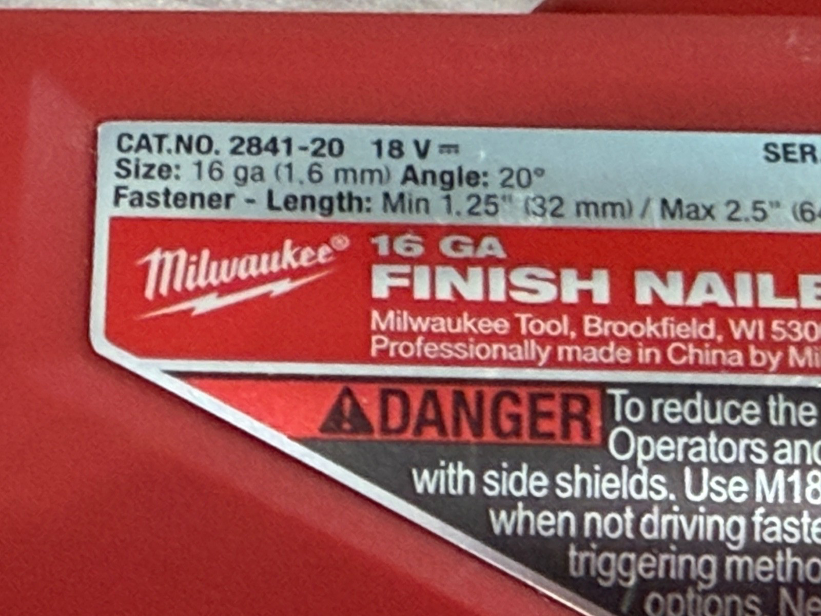 Milwaukee 2841-20 M18 FUEL 18 Volt 16 Gauge Angled Finish Nailer  Combo Kit