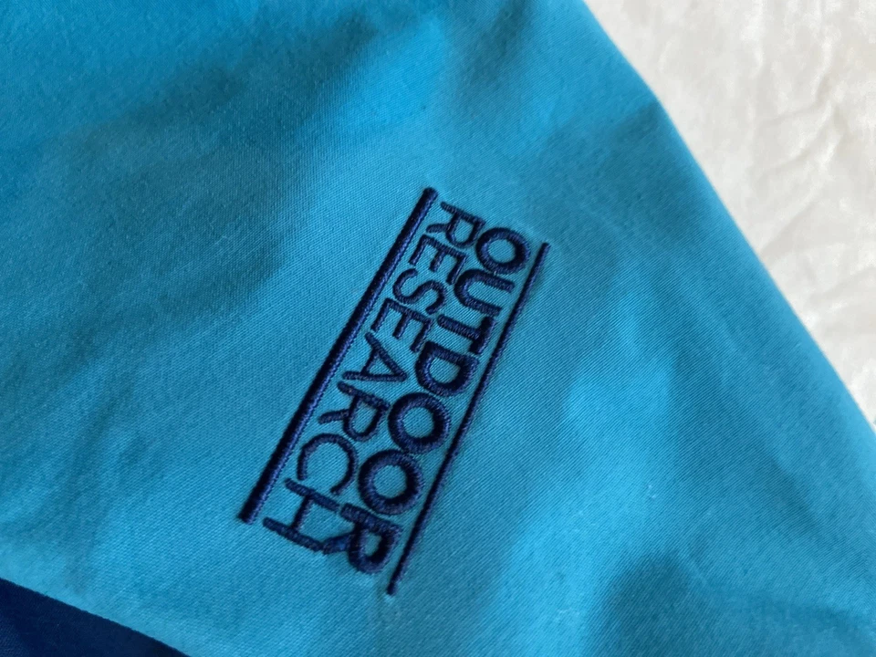 Chaqueta impermeable para mujer OR Outdoor Research Enigma Paclite Gore-Tex XS azul Foto 2 de 4