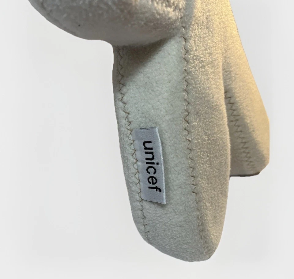 IKEA PS Brum 13" Urso de Pelúcia UNICEF Brinquedo de Pelúcia Aconchegante Dobrável Creme Marfim Usado - Imagem 3 de 4