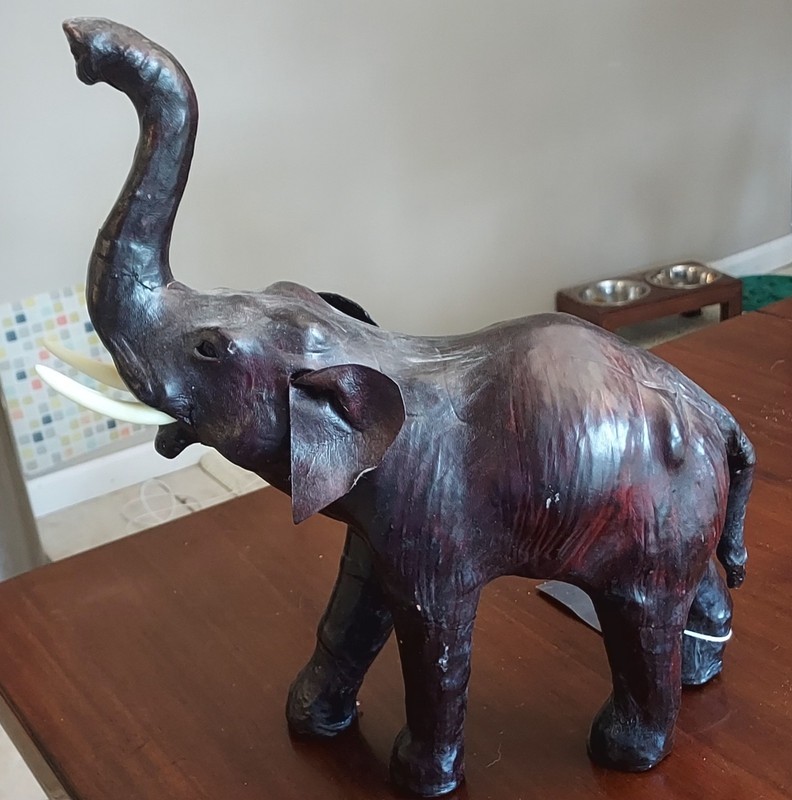 ELEPHANT Leather Statue Figure Roaring Indian 15" X 13" Handcrafted African
