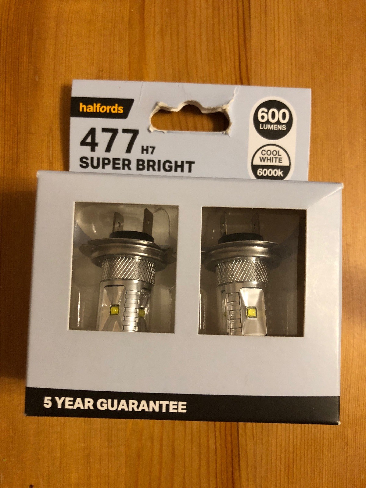 Halfords H7 477 LED Car Front Fog Lights Upgrade Bulbs Lamps White 600