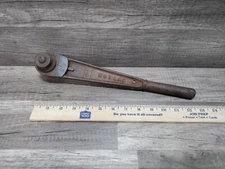 Antique 13" N-1 No.1 LAG Reversible Ratchet With 1 1/2'' Non Detachable Socket