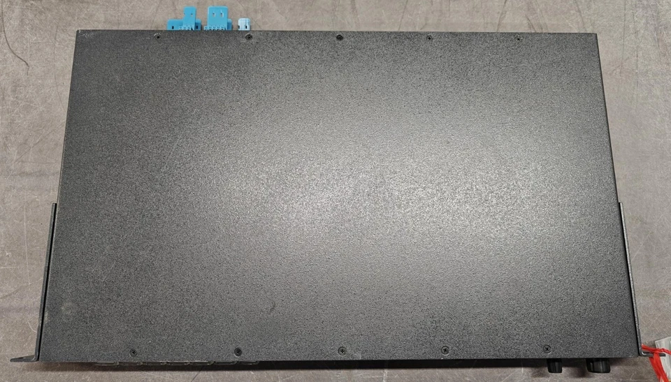 Extron IN1806 4K/60 Six Input Scaling Presentation Switcher - Image 3 of 4