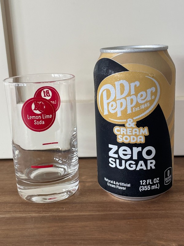 Nice Soda Fountain Glass with syrup line B-1, Lemon Lime Soda red ACL