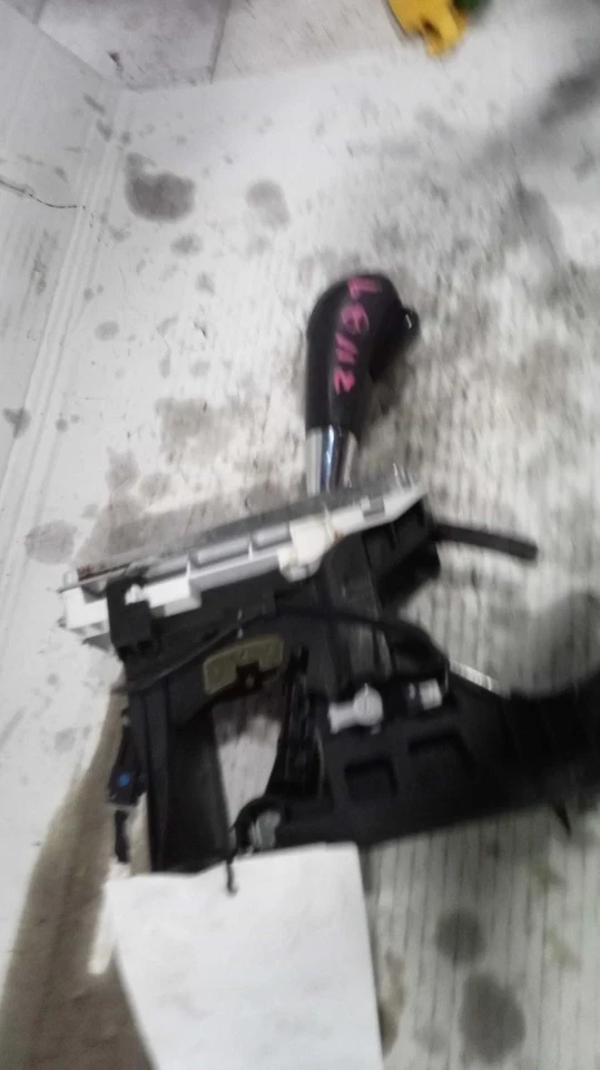 Б/у рычаг переключения передач АКПП в сборе подходит для: 2016 Chevrolet Traverse - Изображение 2 из 4