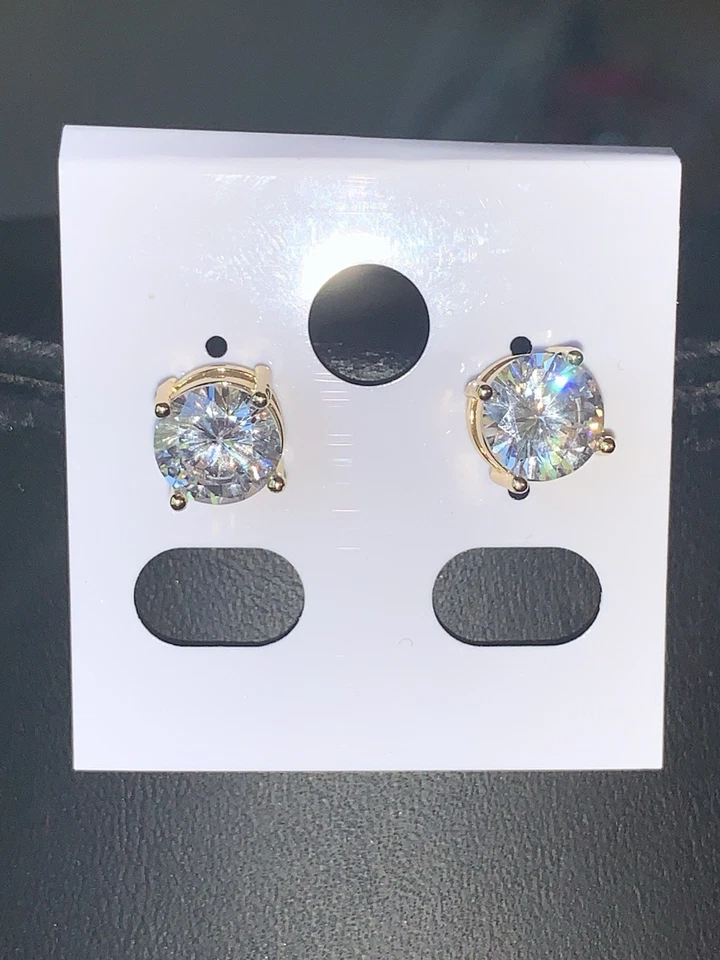 Nuevos Pendientes Solitarios Rellenos de Oro 18k Grandes Redondos AAA Cz’s-Pass Diamante Prueba Foto 3 de 4