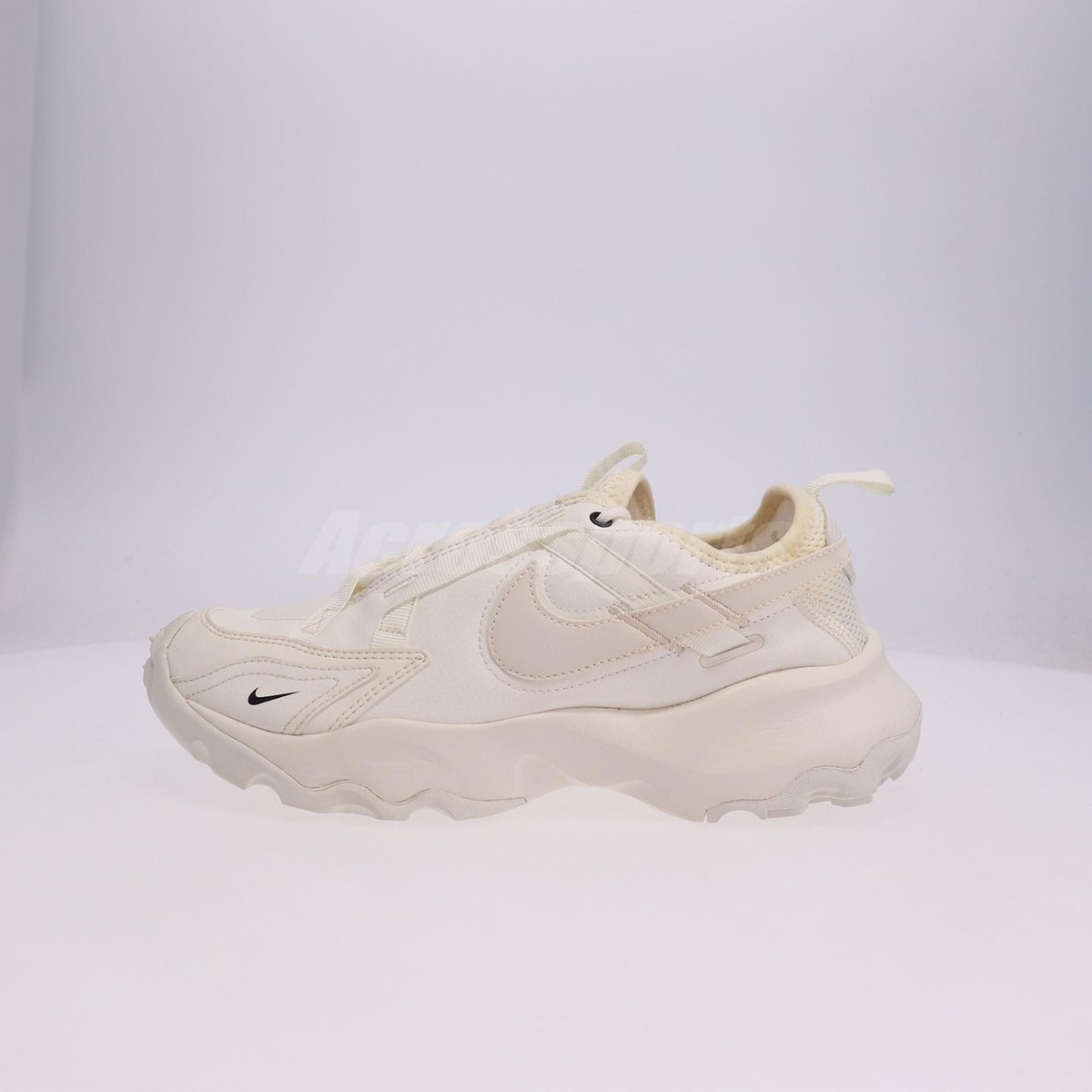 Nike Wmns TC 7900 DISCOLORATION Women US6.5/8 Casual Shoes DD9682