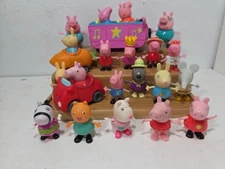 LOT OF 20 PEPPA PIG Figures Various years and condition