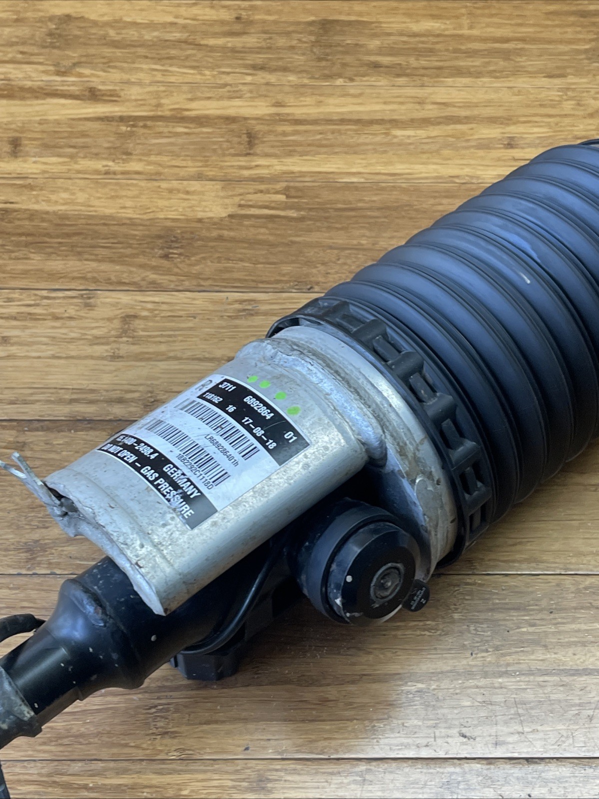 Rolls-Royce Dawn 2017-2023 FRONT+RIGHT Air suspension strut