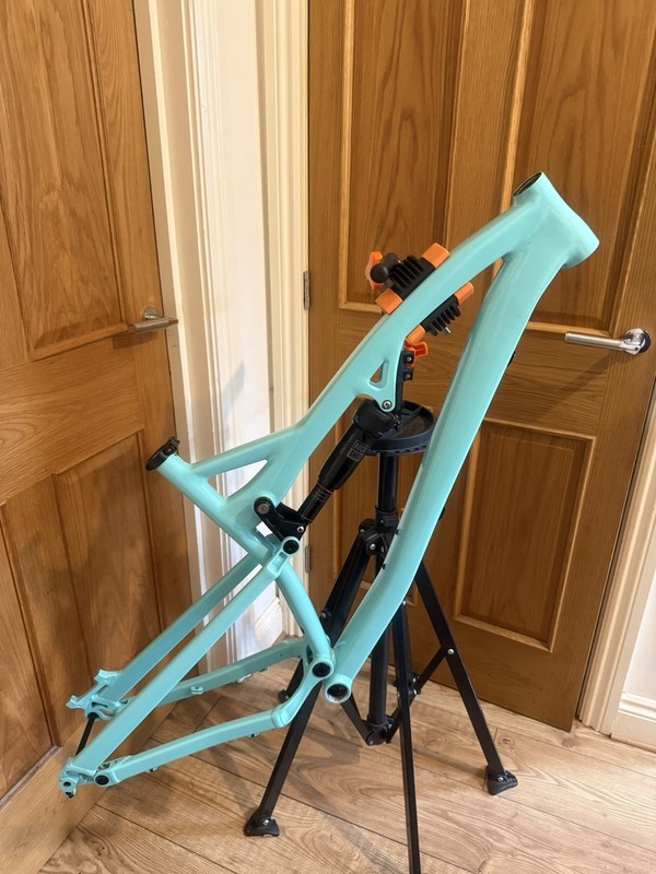 Boardman MTR 9.0 Bike Frame XL 29er repainted