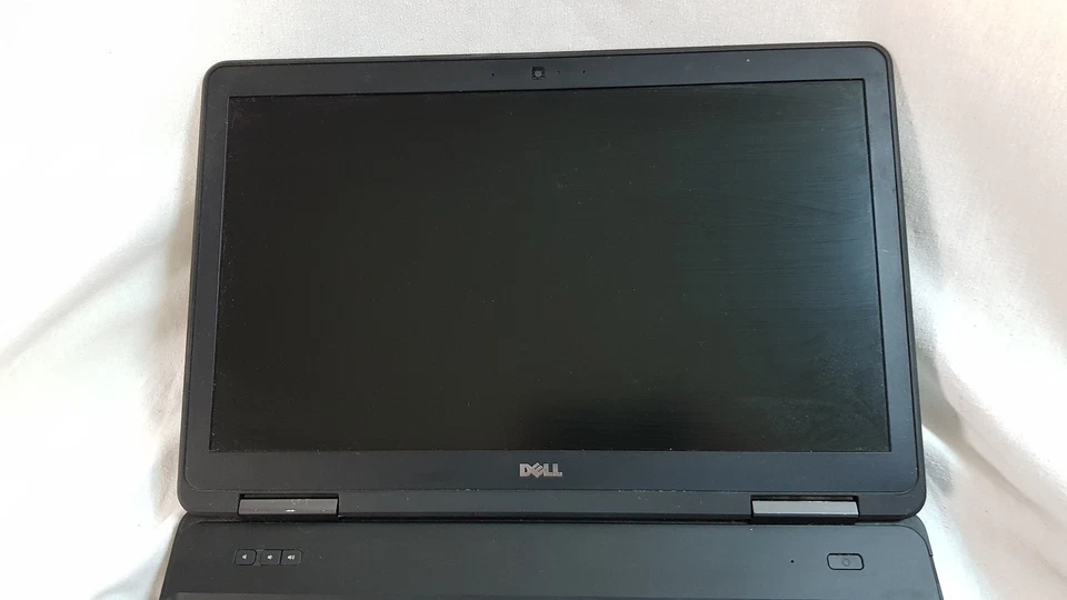 Dell Latitude e5540 15.6" Laptop Intel Core i5-4300U 12GB 500GB, NO OS - Image 2 of 4