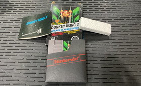 DONKEY KONG 3 - NINTENDO NES GAME W/ BOX, MANUAL & STYROFOAM - 100% COMPLETE
