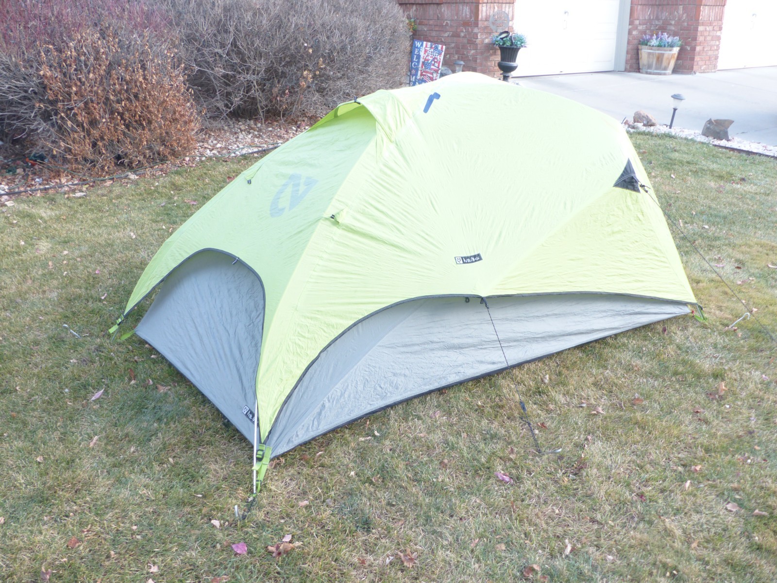 Nemo Espri LE 2 3-Season 2-Person Lightweight Hiking Camping Tent Green READ!