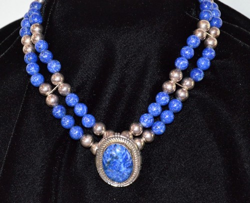 COLLAR COLGANTE ELIZABETH ETSITTY NAVAJO PLATA ESTERLINA AZUL LAPISLÁZULI - Imagen 2 de 7