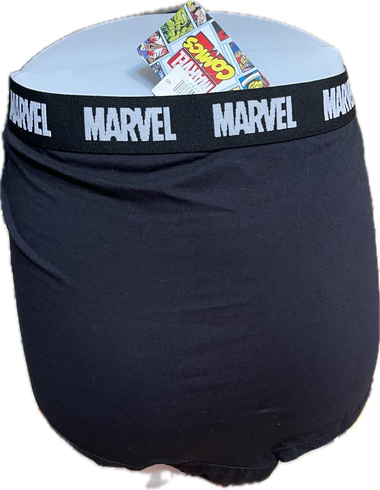 Bragas cortas de algodón con nombre de logotipo gráfico de superhéroes Marvel Comics +5 Foto 4 de 4