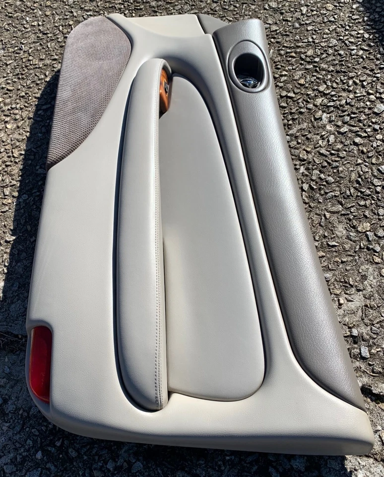1997-2006 JaguarXK8 XKR X100 Front RH Passenger Interior Door Panel w/Handle OEM - Image 2 of 4