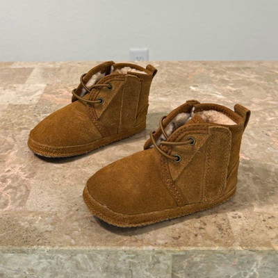 UGG Brown Suede Shearling Lace-Up Ankle Booties Unisex Baby/Toddler