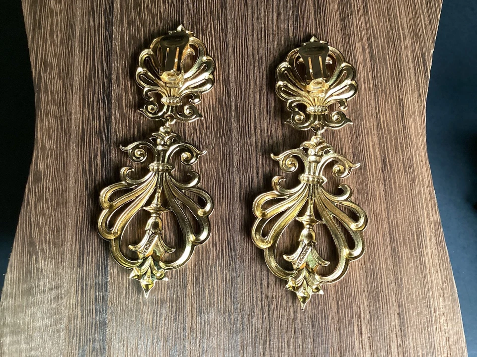 Ben Amun Statement gold tone fashion baroque style drop earrings runway wedding - Image 4 of 4