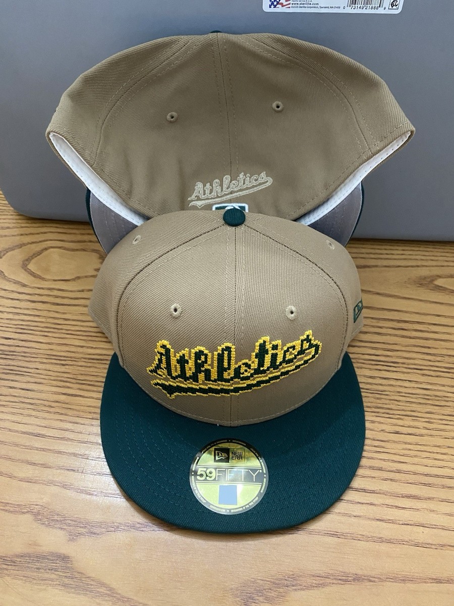 New Era Cap Mens 7 1/8 Athletics Classic 8-Bit Wordmark 59Fifty