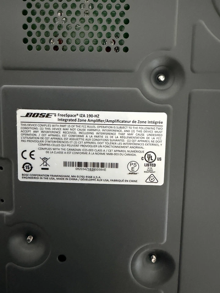Bose FreeSpace IZA 190-HZ Amplificateur sono DJ, entrée analogique, flight case - Photo 3/4