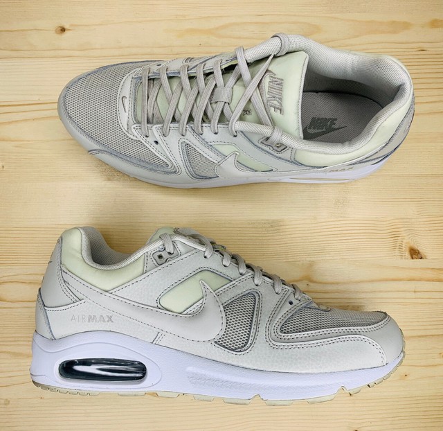 air max command light bone