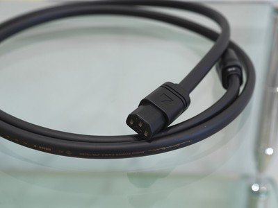 LUXMAN JPA-15000 1.8m Power cable from Japan Tracking