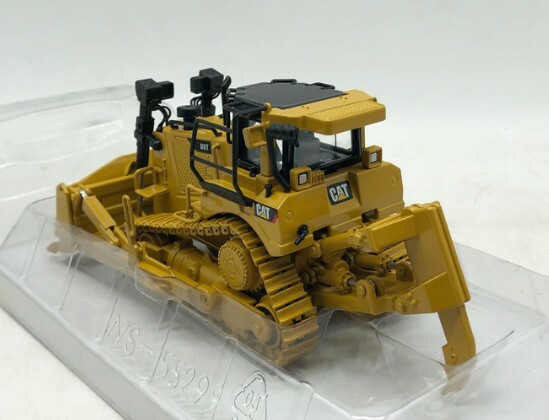 for CAT D8T Track-Type Tractor bulldozer 1/50 DIECAST MODEL