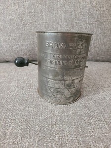 Vintage Bromwell’s Metal Measuring Sifter 