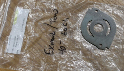 NEW EXMARK TORO PLATE VALVE EX 105-6185 - BIN 18